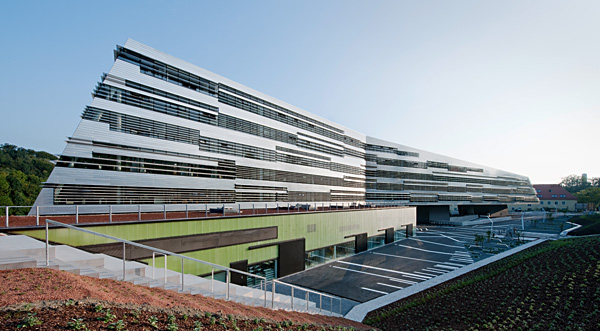 Science Park Linz - Johannes Kepler Universität in Linz . Caramel architekten
