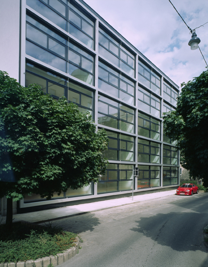 Wohnhausanlage in Wien 10 . Architektin Patricia Zacek