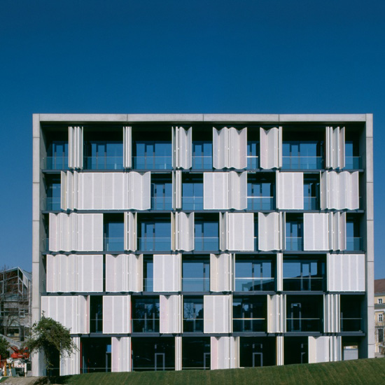 Biokatalyse der Technischen Universität in Graz (ST) . Architekt Ernst Giselbrecht . Preisträger Aluminium-Architekur-Preis 2004