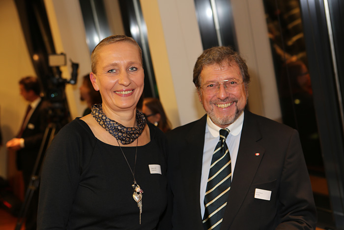 Gisela Gary (Moderatorin) und Fritz Scheuch (WU Wien)